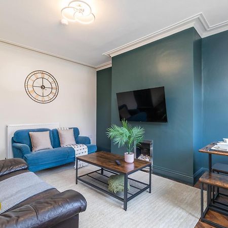 Spacious Two Bed House In Headingley Лідс Екстер'єр фото