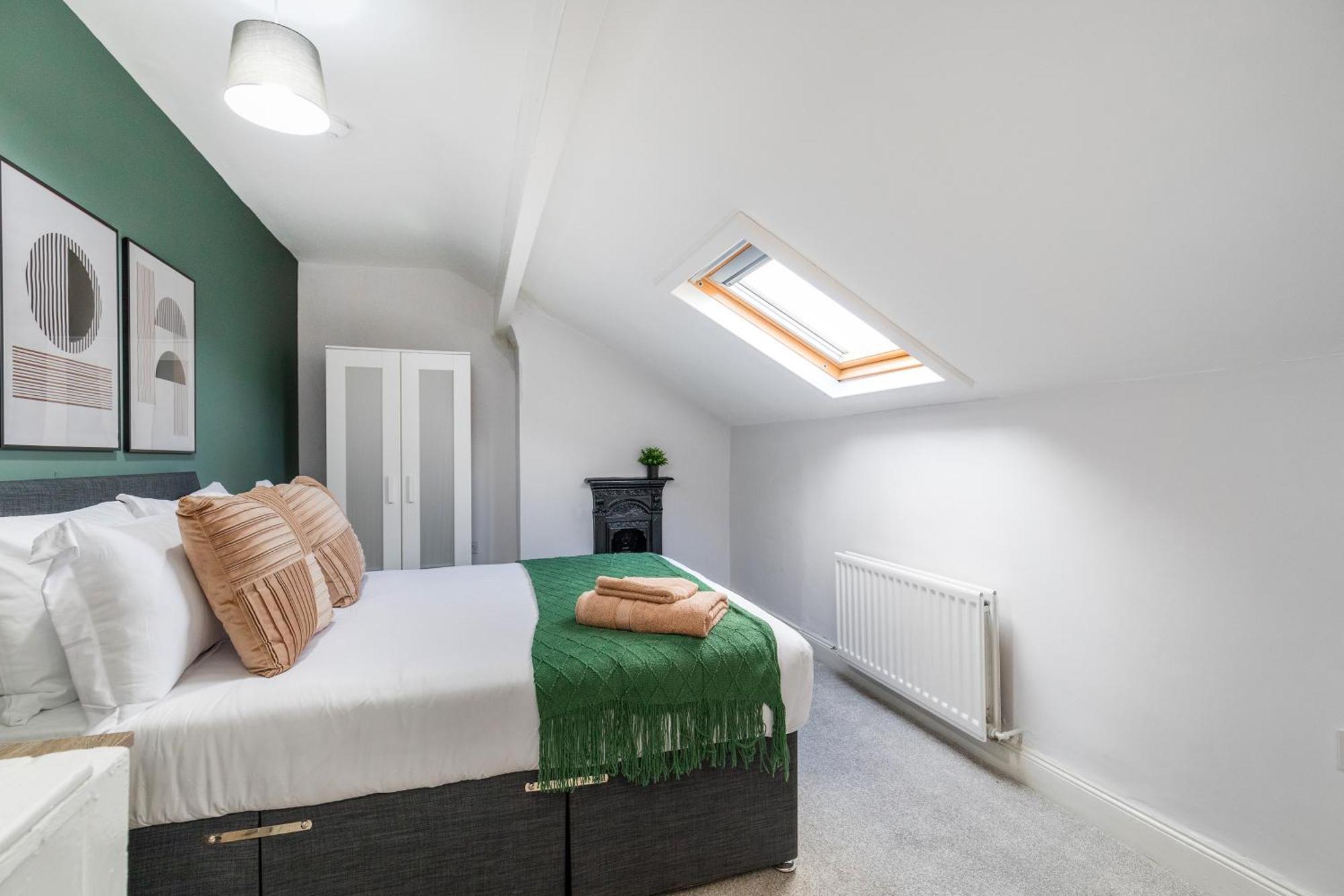 Spacious Two Bed House In Headingley Лідс Екстер'єр фото